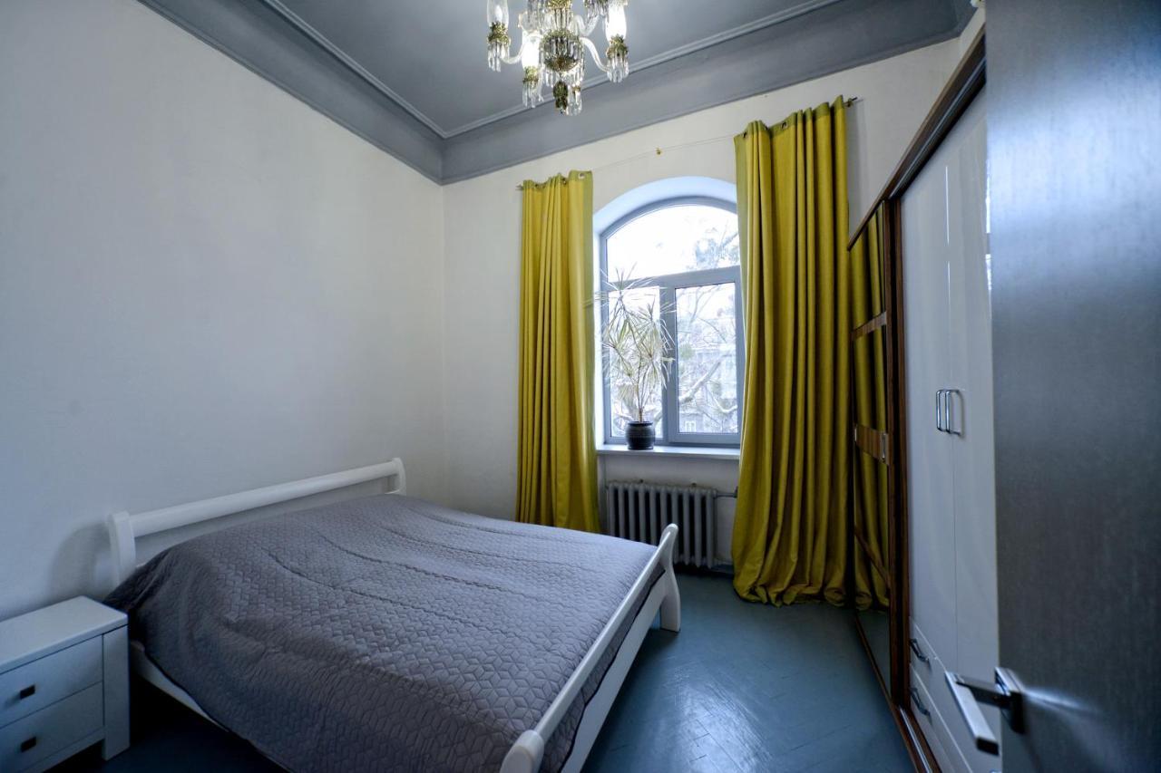 Artol Gorodetskogo Apartment Kiev Eksteriør billede